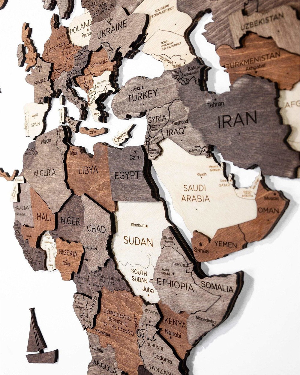 نقشه های دیواری سه بعدی از قاره های جهان