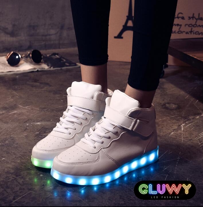 چکمه های LED درخشان کفش کتانی سفید